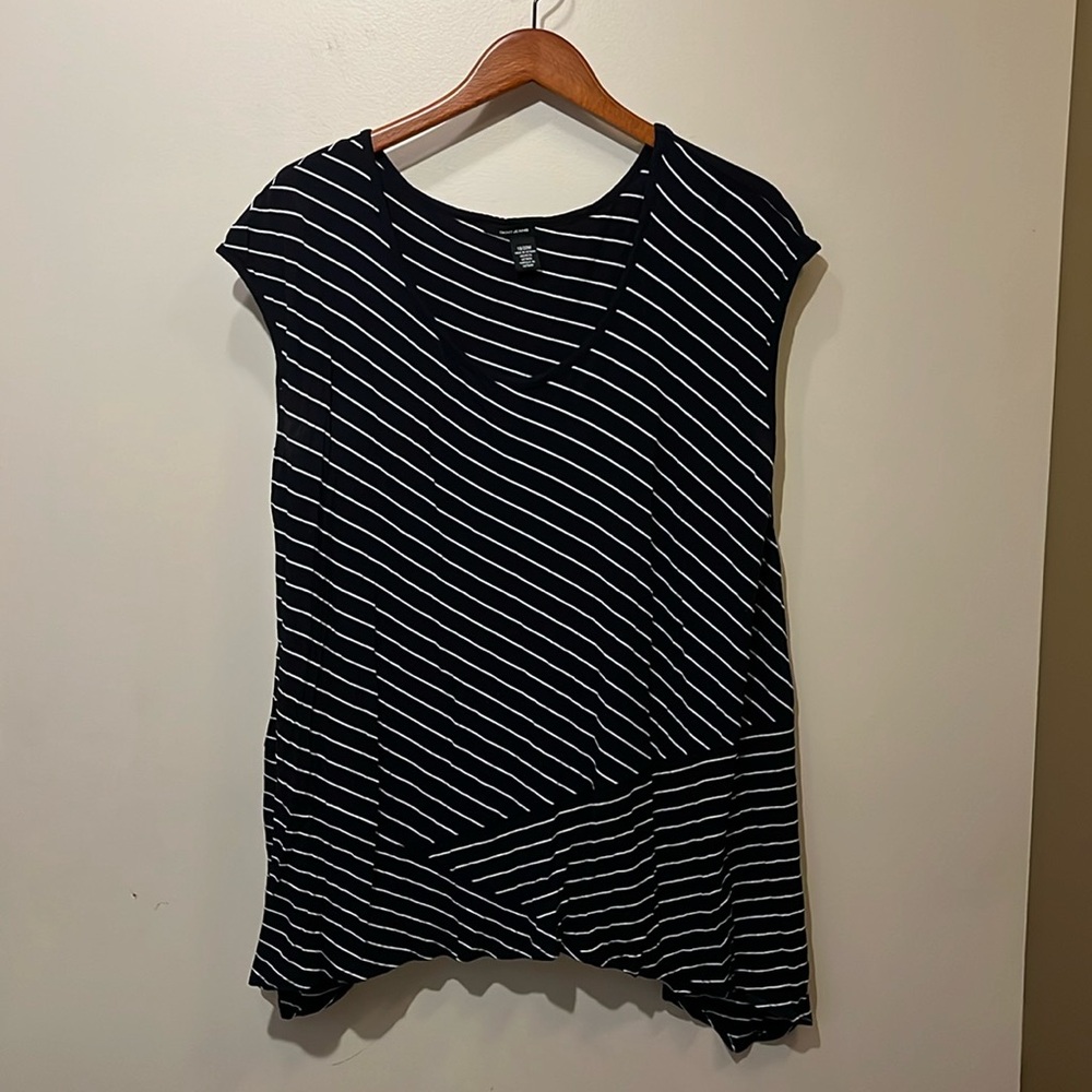 Black & white DKNY sleeveless tunic asymmetrical 18/20W XXL